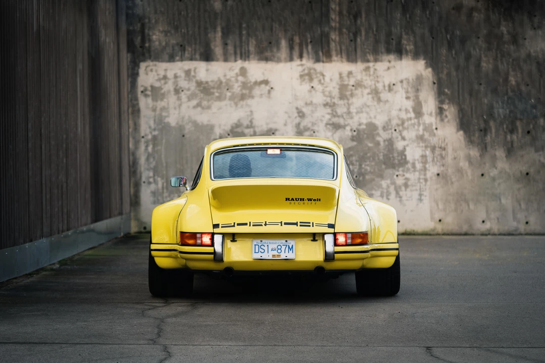1987 Porsche 911 Carrera 3.2 - Image 17 of 31