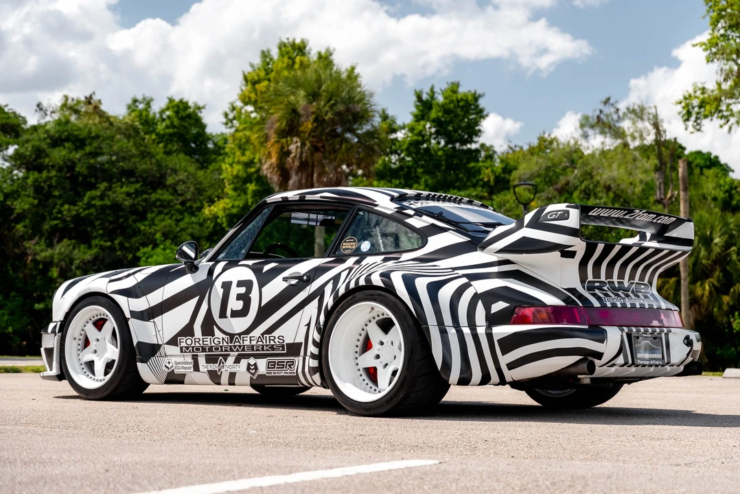 1992 Porsche 964 Turbo - Image 5 of 31