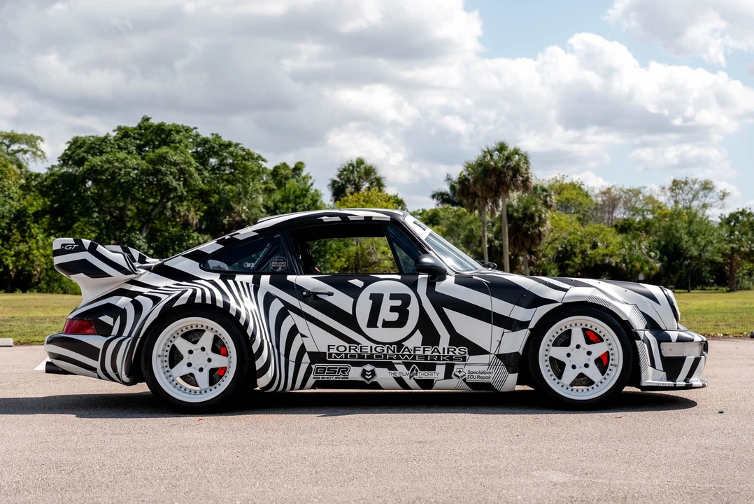 1992 Porsche 964 Turbo - Image 9 of 31