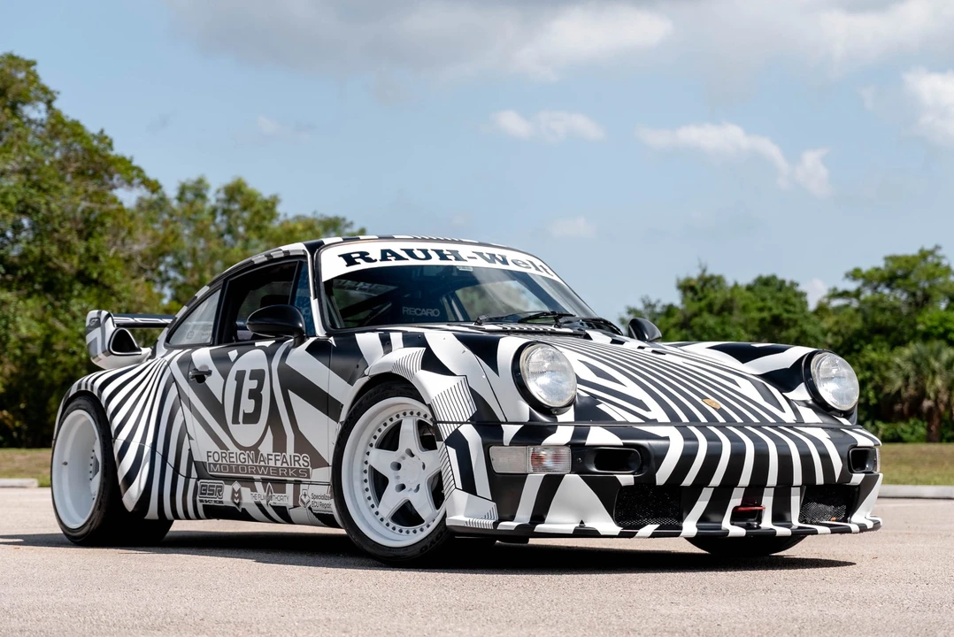 1992 Porsche 964 Turbo - Image 12 of 31