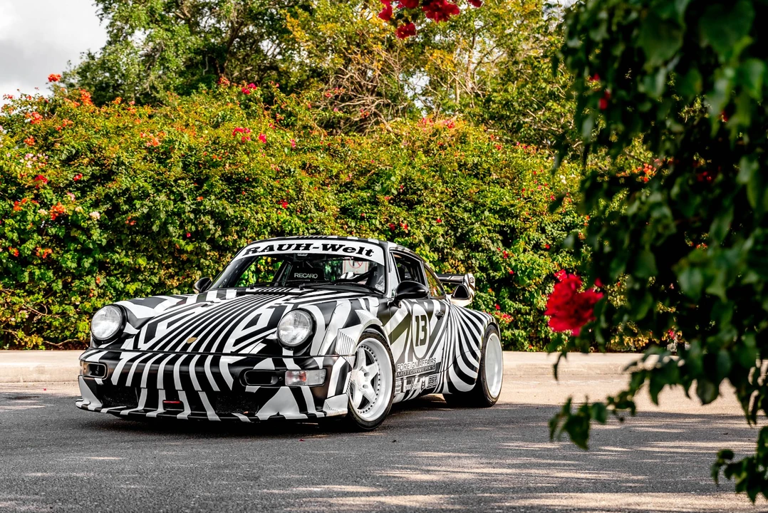 1992 Porsche 964 Turbo - Image 2 of 31