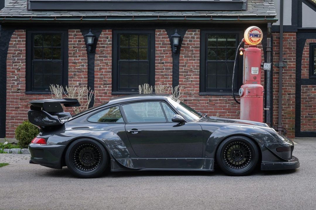 1995 Porsche 993 Carrera - Image 29 of 31