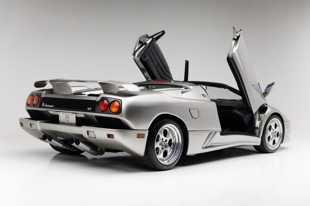 1999 Lamborghini Diablo VT - Image 23 of 31