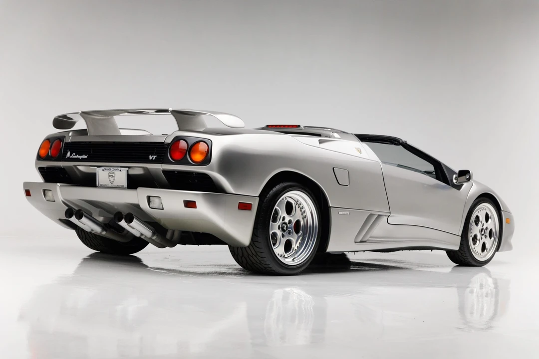 1999 Lamborghini Diablo VT - Image 11 of 31
