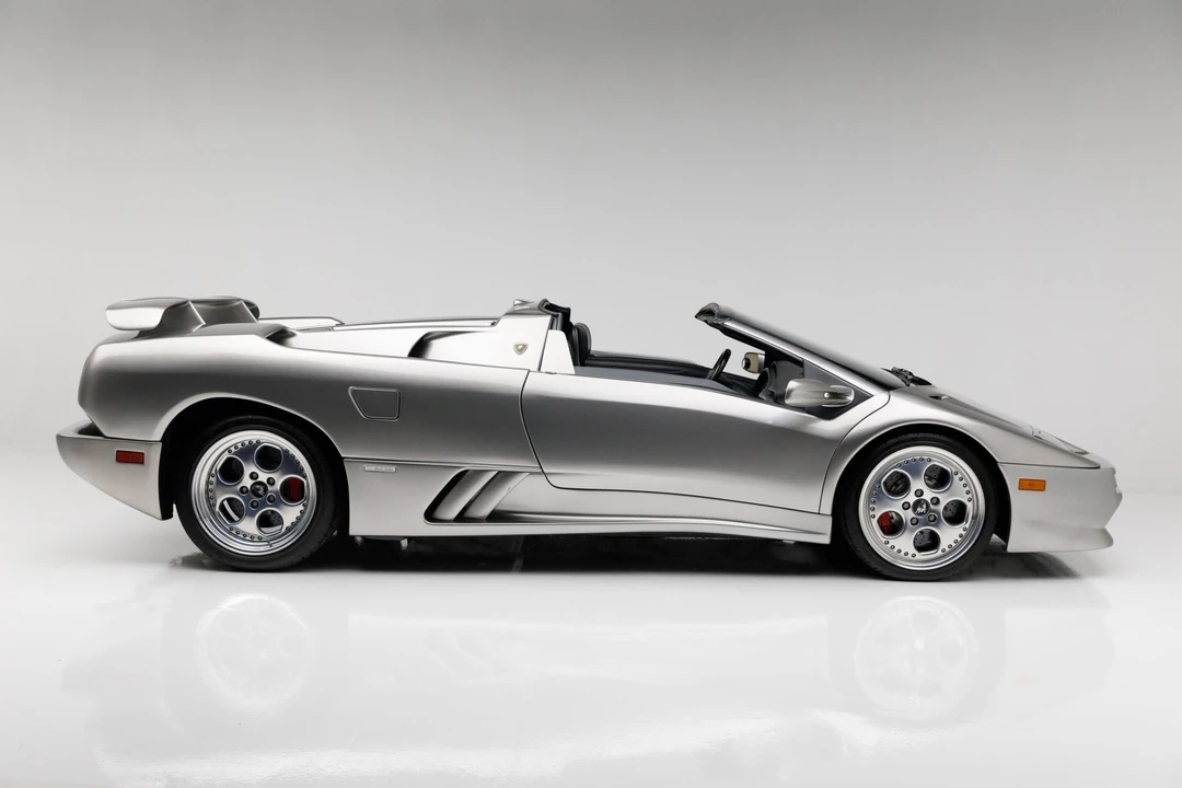 1999 Lamborghini Diablo VT - Image 12 of 31