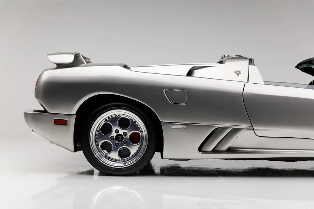 1999 Lamborghini Diablo VT - Image 27 of 31