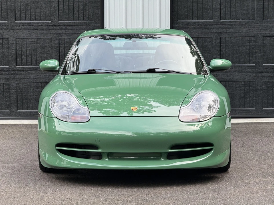 2001 Porsche 996 Carrera - Image 9 of 31