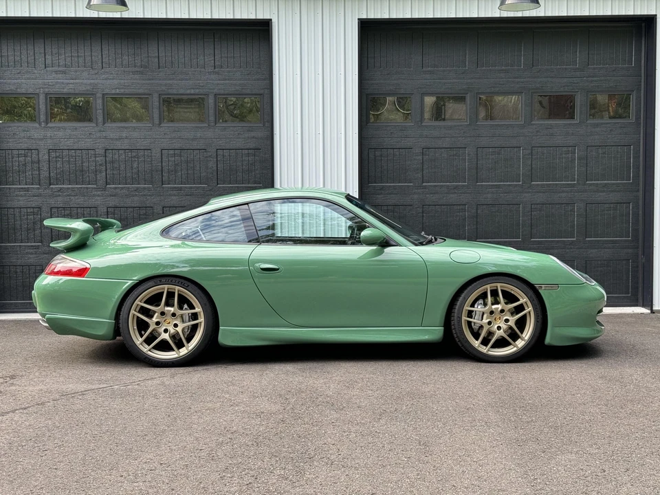 2001 Porsche 996 Carrera - Image 15 of 31