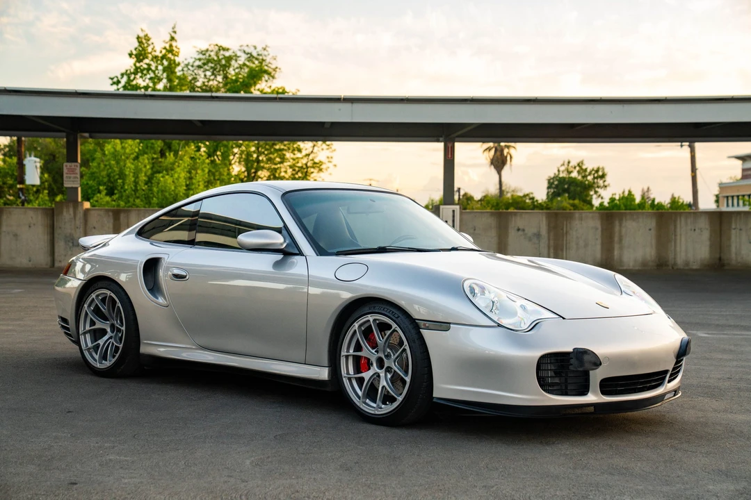 2001 Porsche 996 Turbo - Image 25 of 31