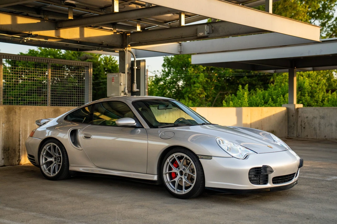 2001 Porsche 996 Turbo - Image 2 of 31