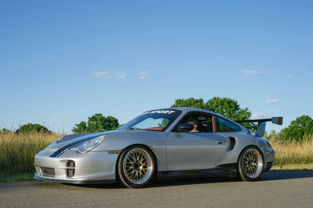 2001 Porsche 996 Turbo - Image 3 of 31