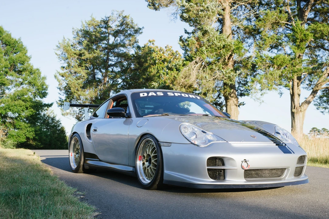 2001 Porsche 996 Turbo - Image 12 of 31