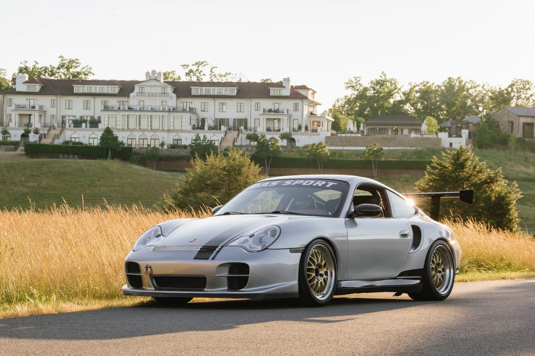 2001 Porsche 996 Turbo - Image 10 of 31