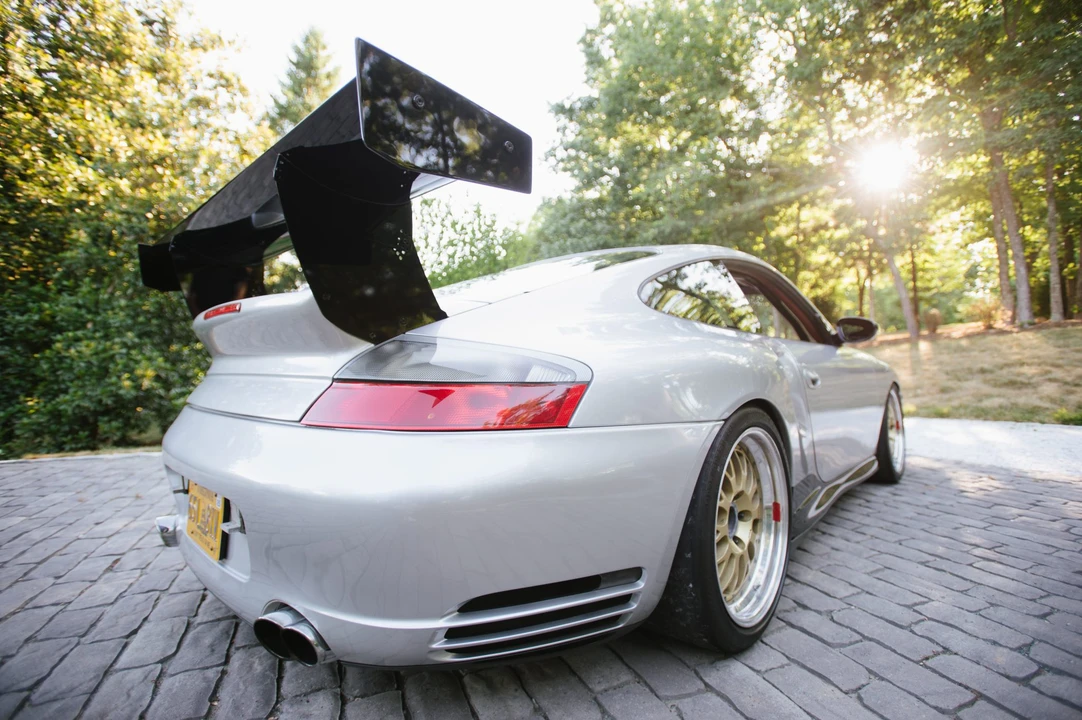 2001 Porsche 996 Turbo - Image 24 of 31