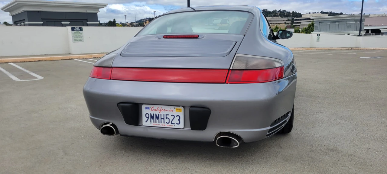 2002 Porsche 996 Carrera 4S - Image 16 of 31