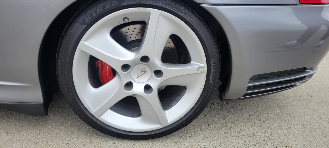 2002 Porsche 996 Carrera 4S - Image 19 of 31