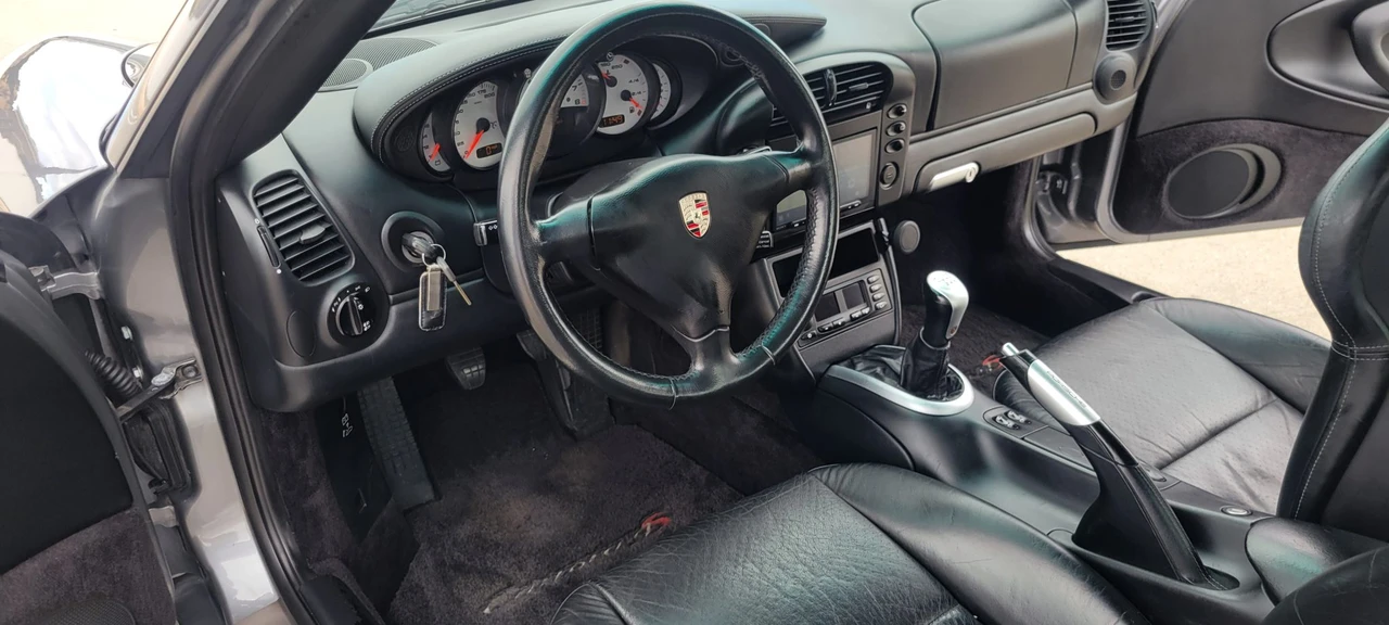 2002 Porsche 996 Carrera 4S - Image 24 of 31