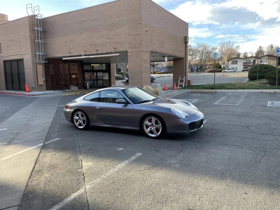 2002 Porsche 996 Carrera 4S - Image 12 of 31