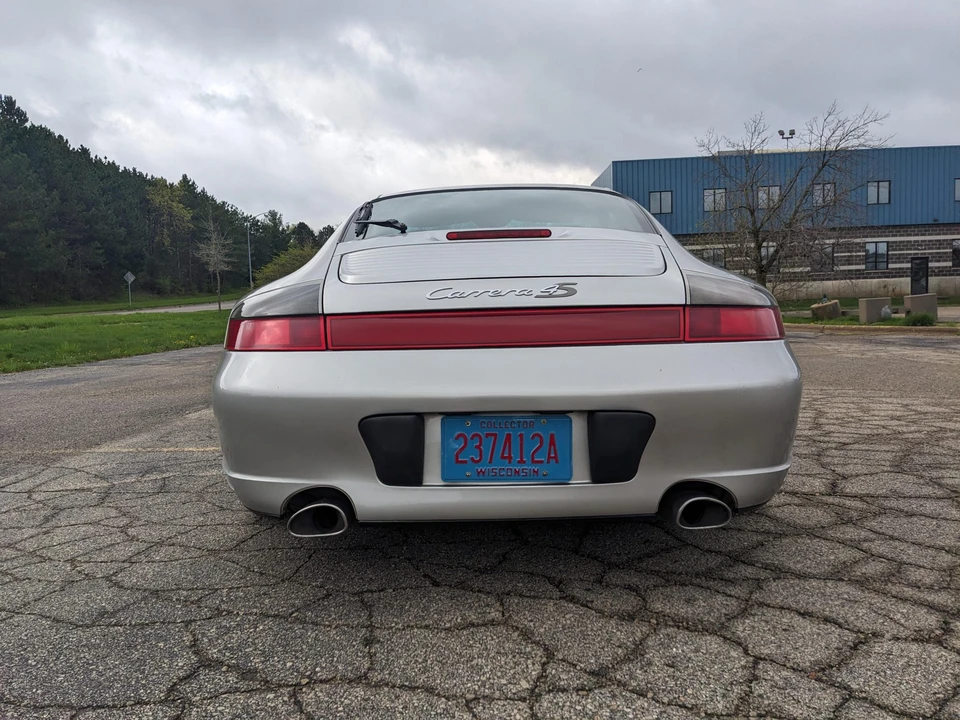 2003 Porsche 996 Carrera 4S - Image 18 of 31