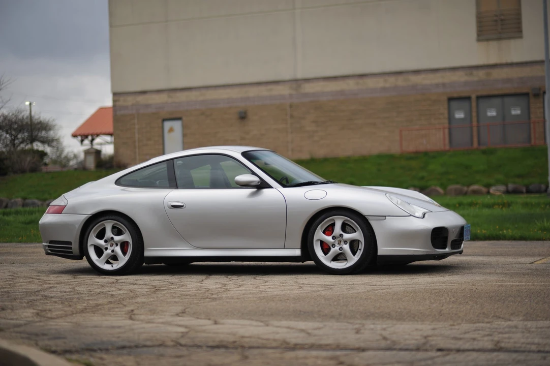 2003 Porsche 996 Carrera 4S - Image 12 of 31