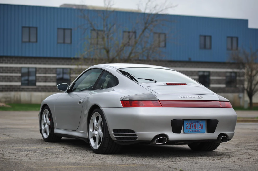 2003 Porsche 996 Carrera 4S - Image 19 of 31