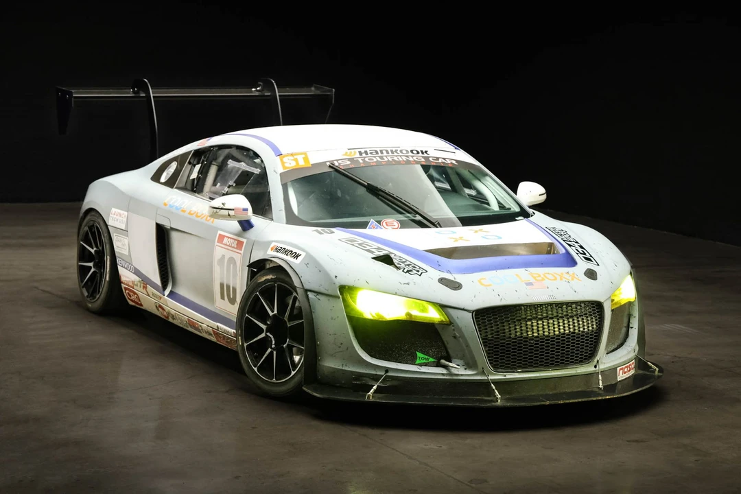2009 Audi 42 R8 - Image 10 of 31