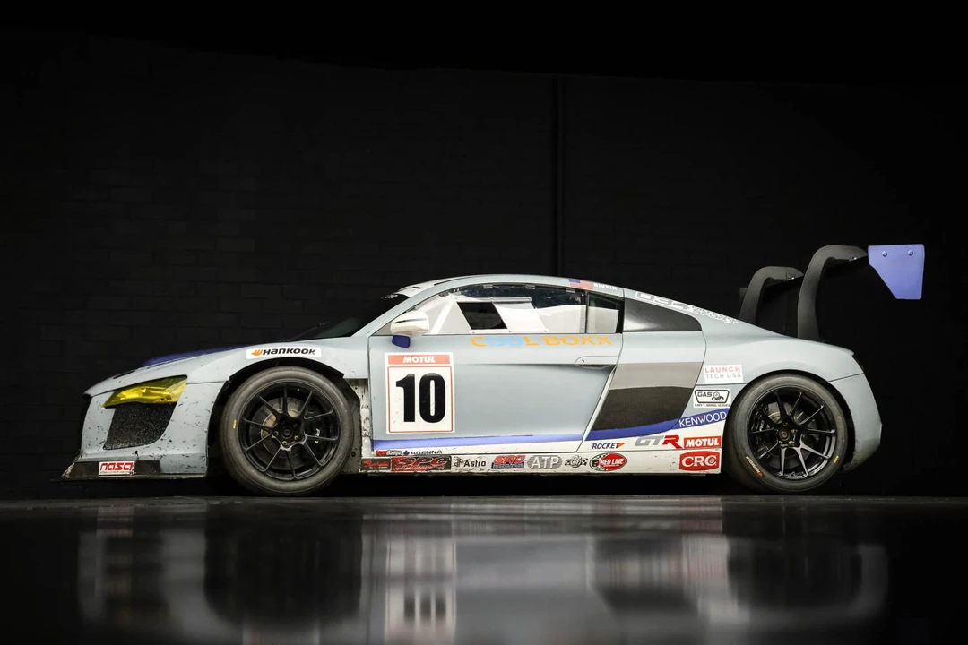 2009 Audi 42 R8 - Image 30 of 31