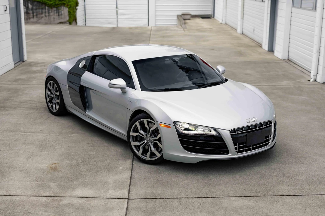 2010 Audi 42 R8 - Image 29 of 31