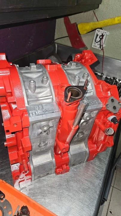 2004 Parts & Memorabilia Engines - Image 5 of 9