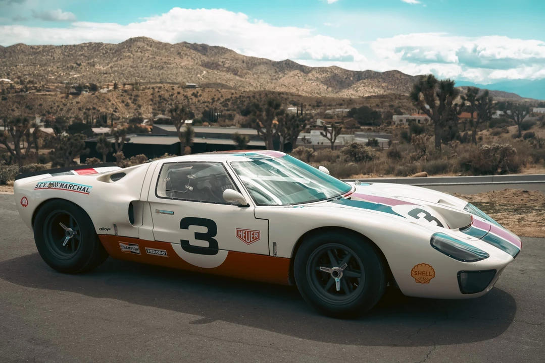 Ford Replica - Image 7 of 31