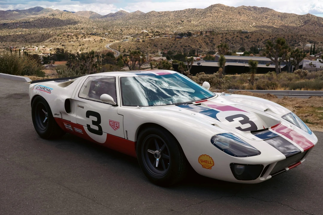 Ford Replica - Image 13 of 31