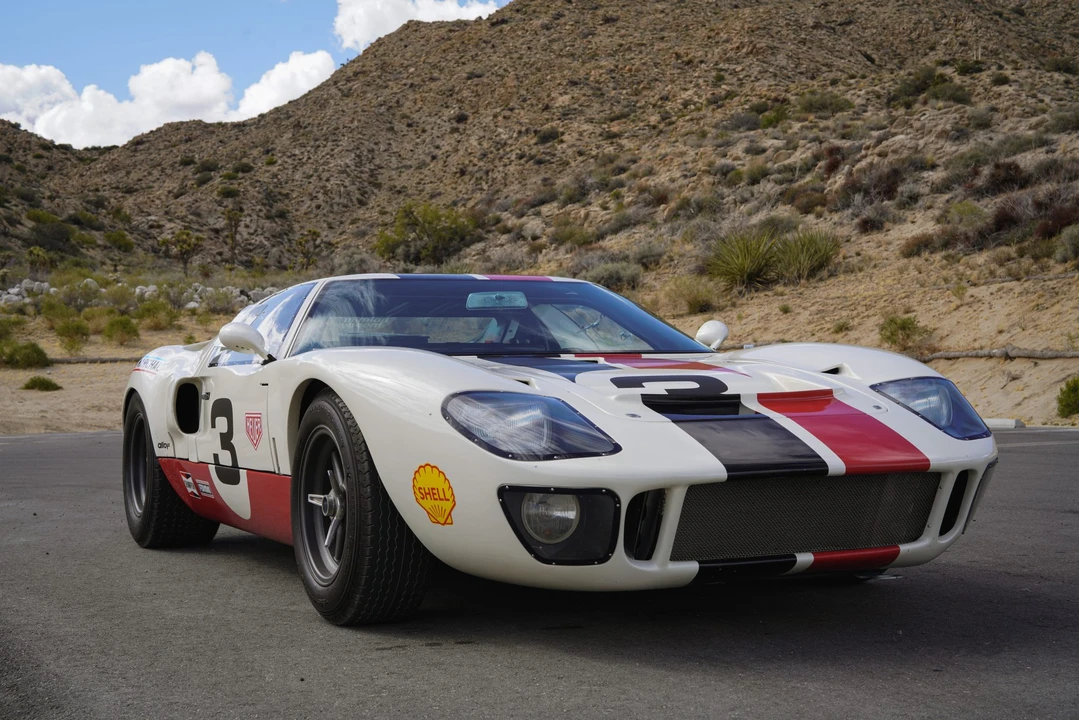 Ford Replica - Image 16 of 31