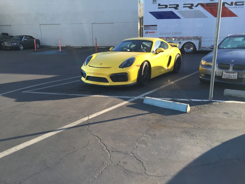 2016 Porsche 981 Cayman GT4 - Image 8 of 8