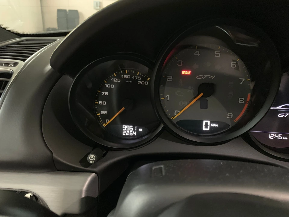 2016 Porsche 981 Cayman GT4 - Image 5 of 8
