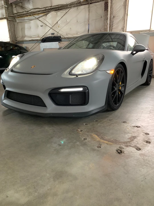 2016 Porsche 981 Cayman GT4 - Image 2 of 8