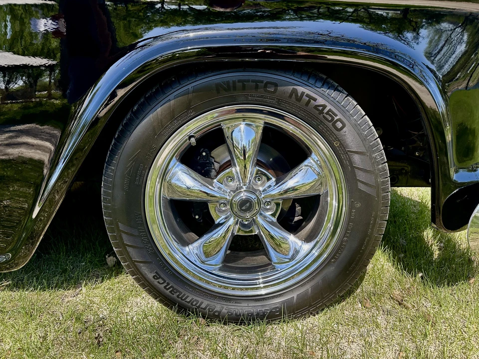 1957 Chevrolet Task Force - Image 27 of 31