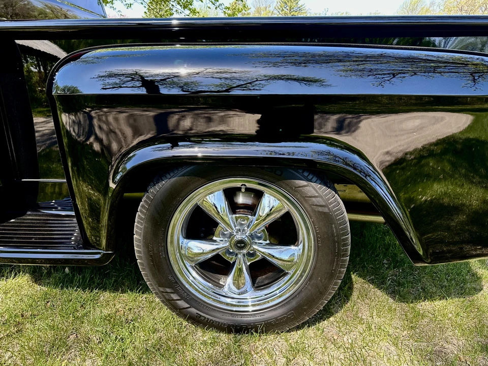 1957 Chevrolet Task Force - Image 25 of 31