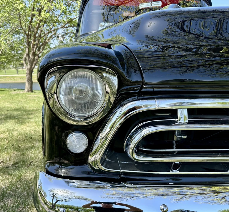 1957 Chevrolet Task Force - Image 22 of 31
