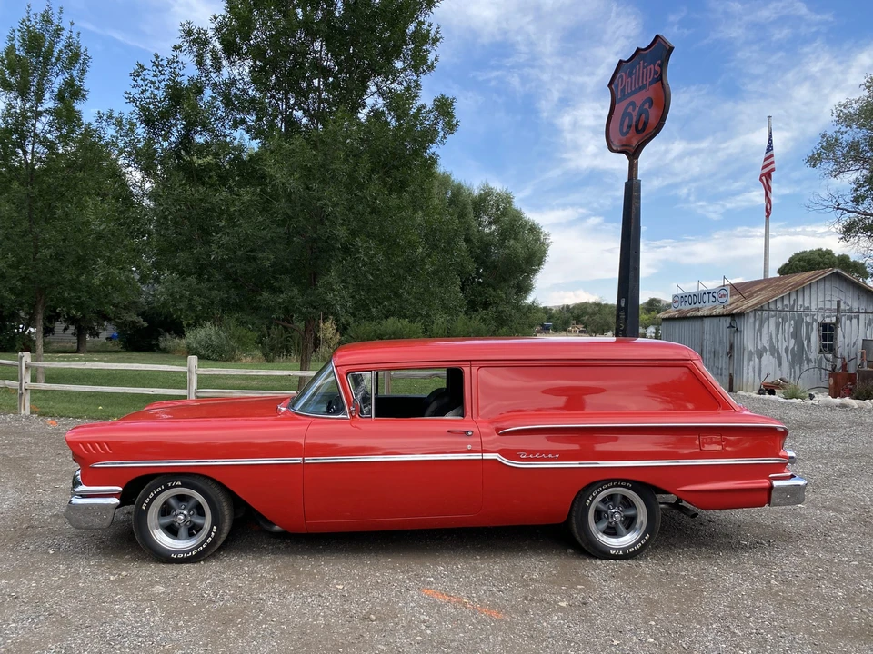 1958 Chevrolet Biscayne - Image 9 of 31