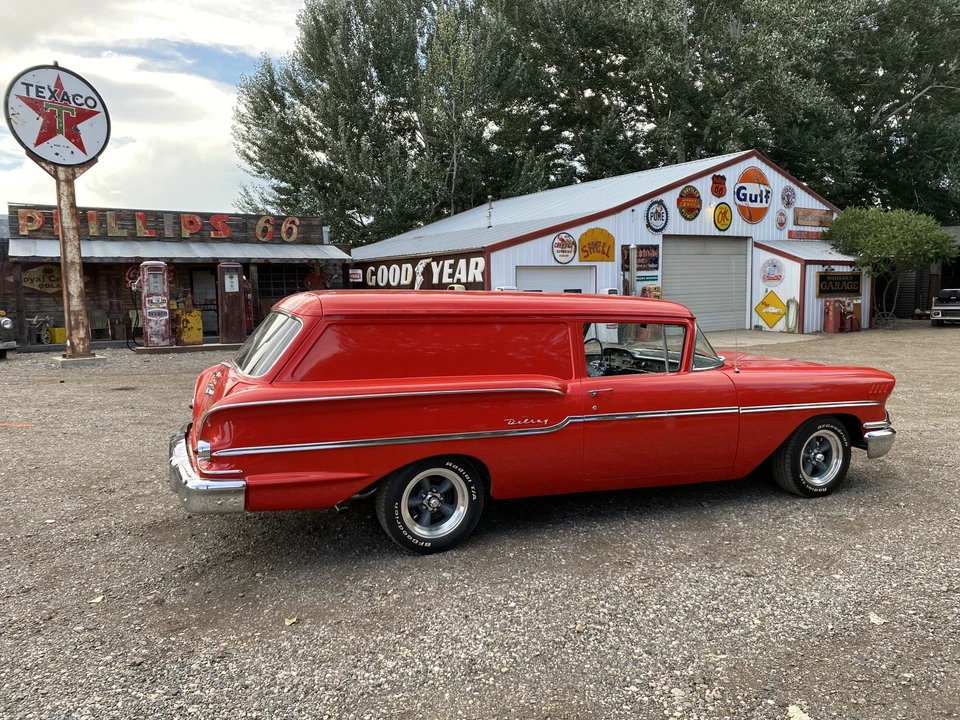 1958 Chevrolet Biscayne - Image 18 of 31