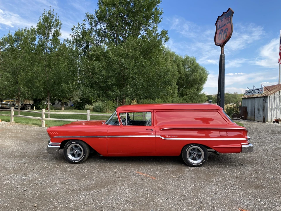 1958 Chevrolet Biscayne - Image 10 of 31