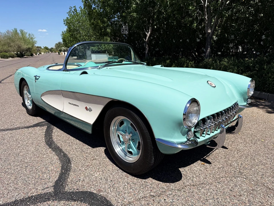 1957 Chevrolet Corvette C1 - Image 10 of 31