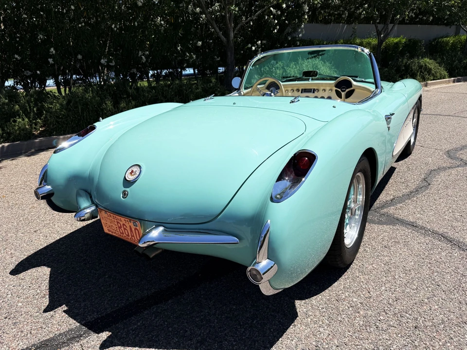 1957 Chevrolet Corvette C1 - Image 15 of 31
