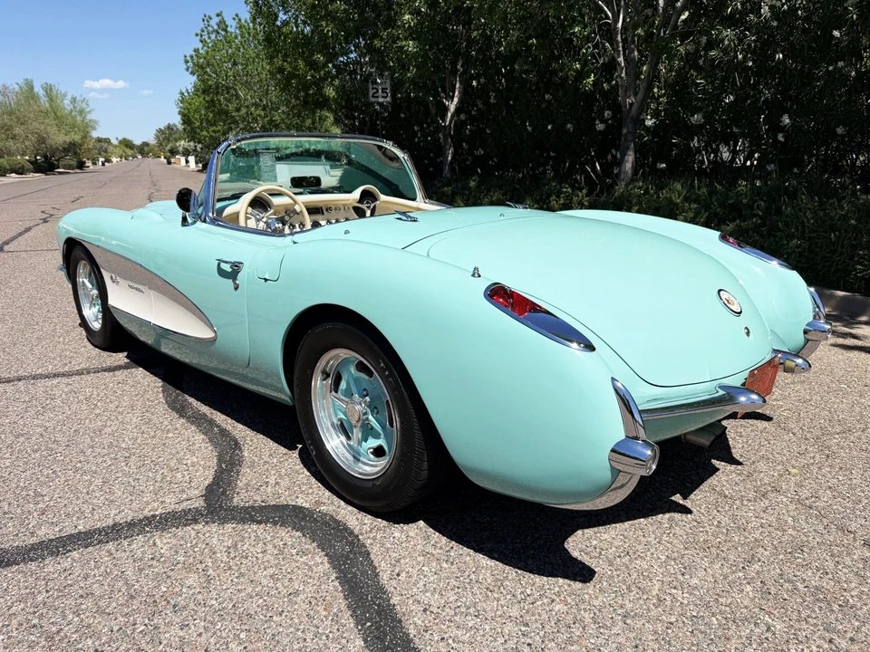 1957 Chevrolet Corvette C1 - Image 20 of 31