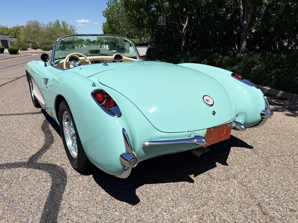 1957 Chevrolet Corvette C1 - Image 17 of 31