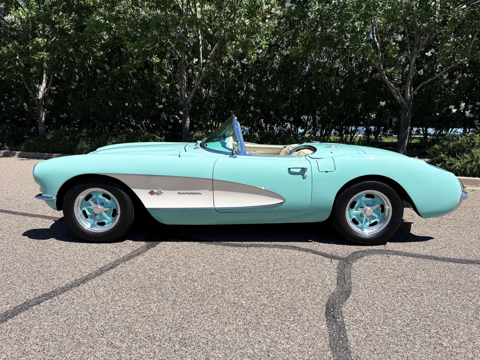 1957 Chevrolet Corvette C1 - Image 23 of 31
