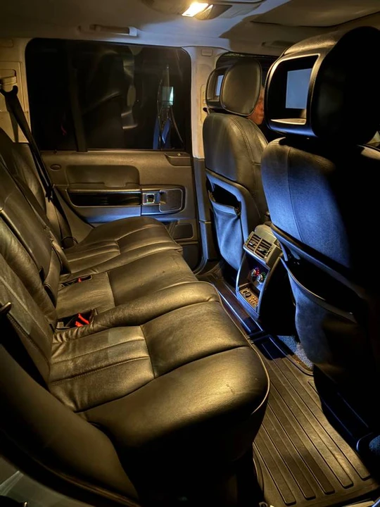 2011 Land Rover Range Rover L322 - Image 4 of 12