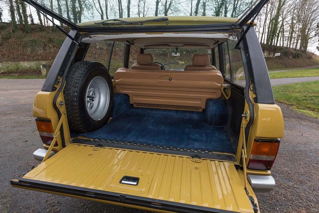Land Rover Range Rover Classic - Image 27 of 29