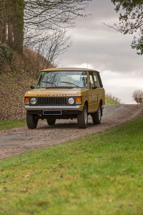 Land Rover Range Rover Classic - Image 11 of 29