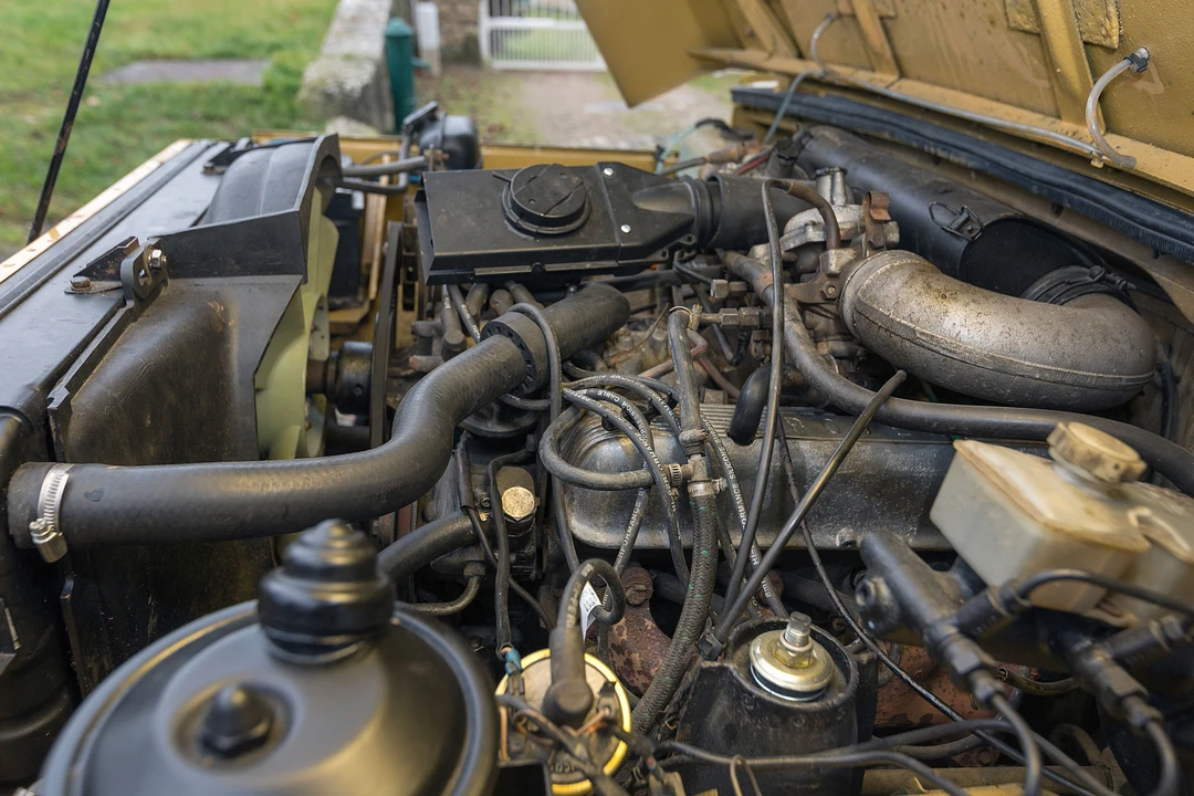 Land Rover Range Rover Classic - Image 21 of 29